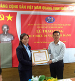 MIC trao huy hiệu 30 năm tuổi Đảng cho đảng viên Thanh An